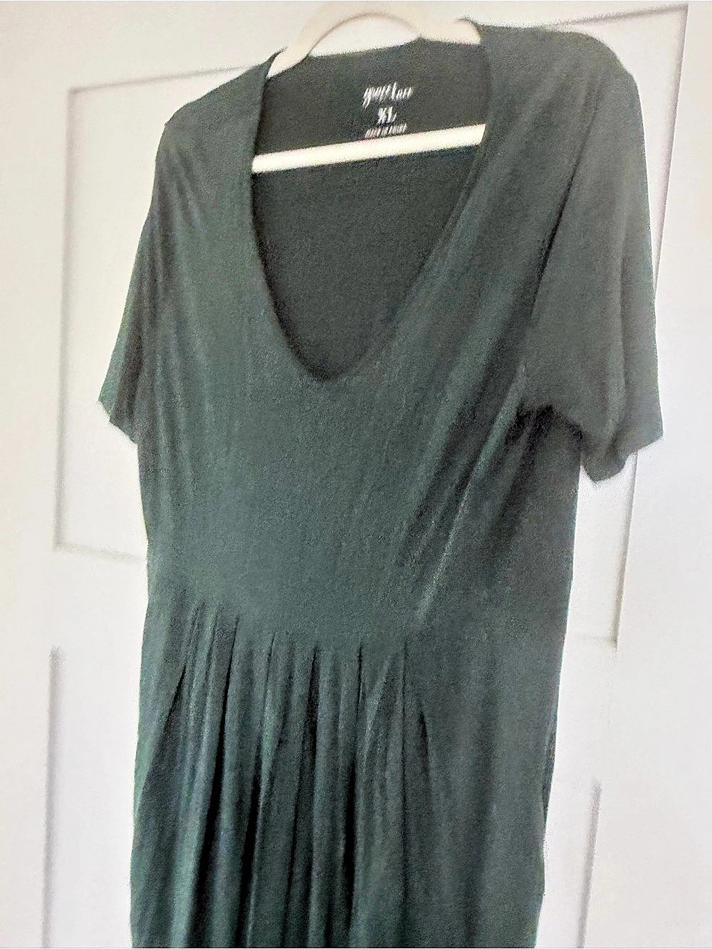 grace & lace Pleated Everyday Dress V-Neck Green XL
